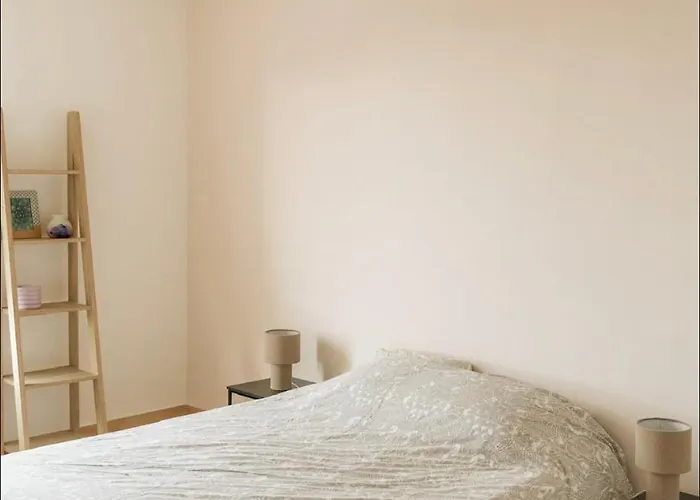 Grand 2 Avec Wifi Apartment Perpignan