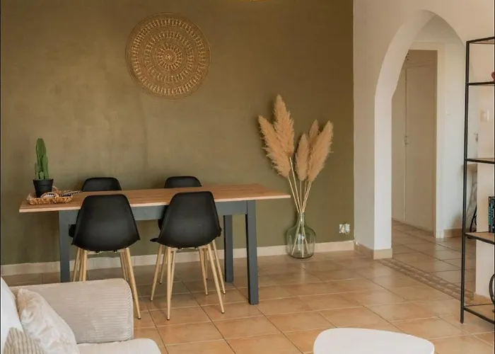 Grand 2 Avec Wifi Apartament Perpignan